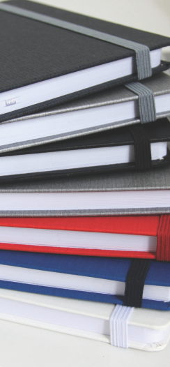 NOTES RIO CLASSIC A5 ANTRACIT (siva) TK  šivani poslovni 14*21cm 96 listova  s lastikom Ogi *