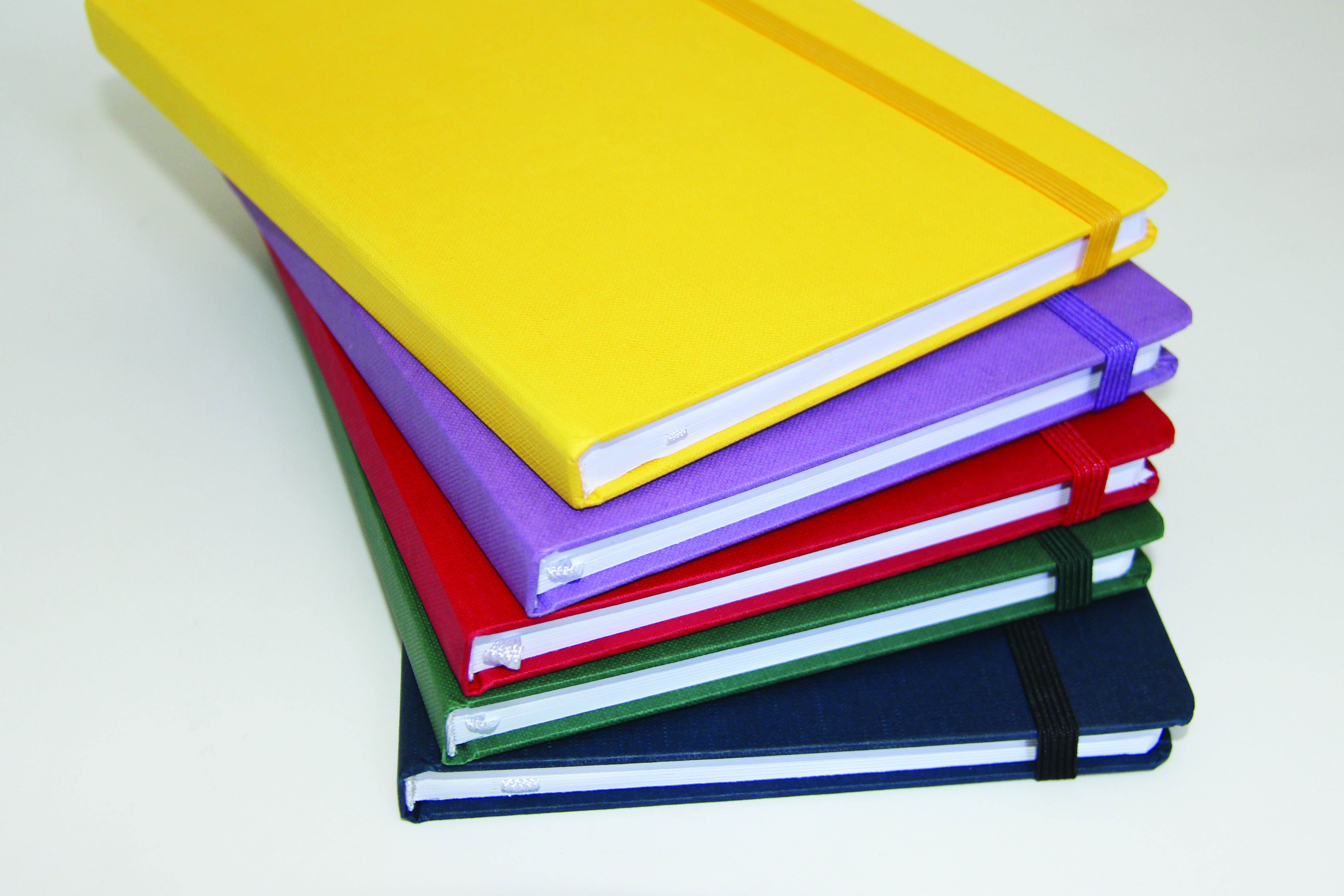 "VIVO" NARANČASTI NOTES A5, poslovni, dim:14,8x21cm, P/20