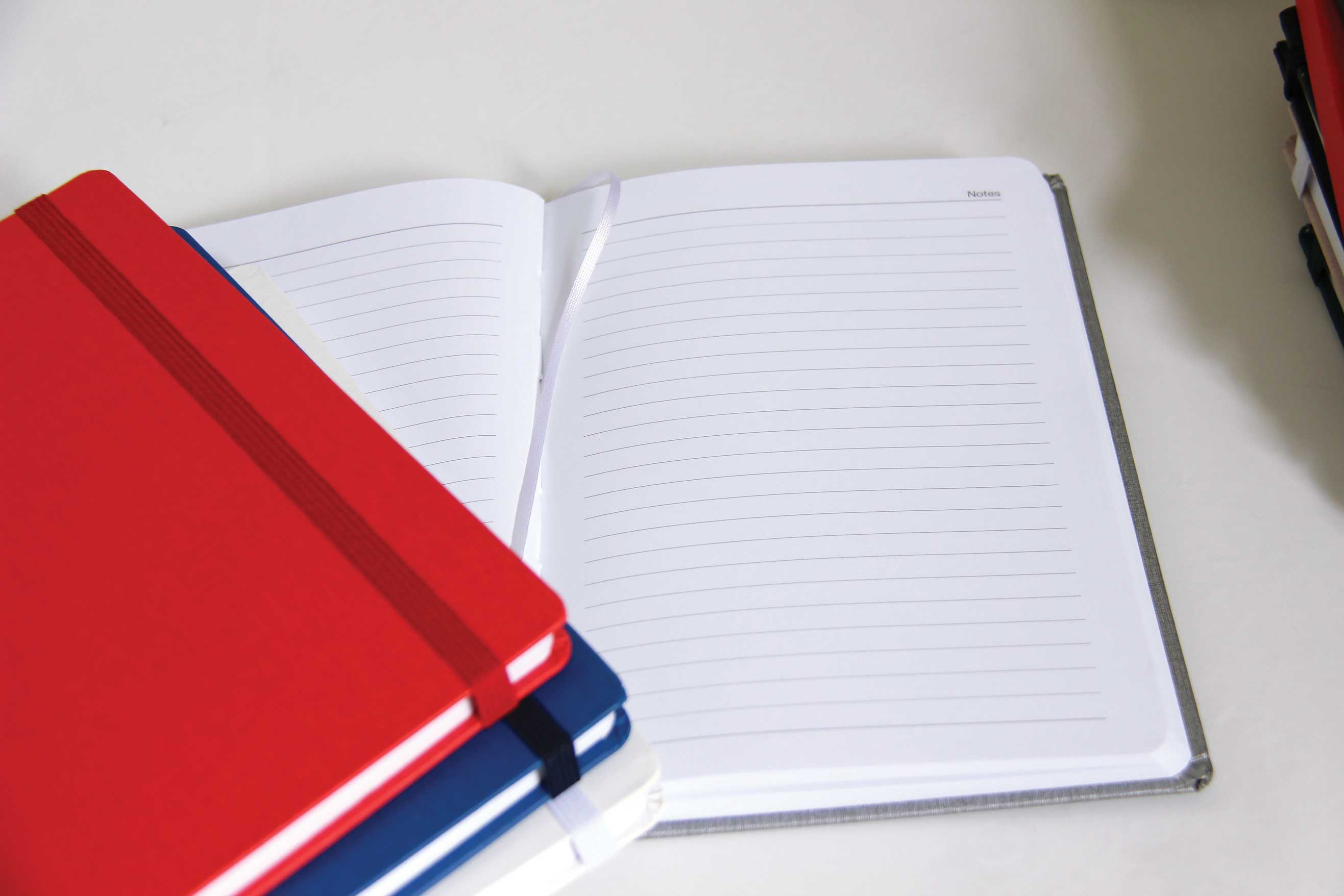 "RIO BIG" ŽUTI NOTES B5, , poslovni, dim: 16,5 x 23,5 cm, 192str,  P/20