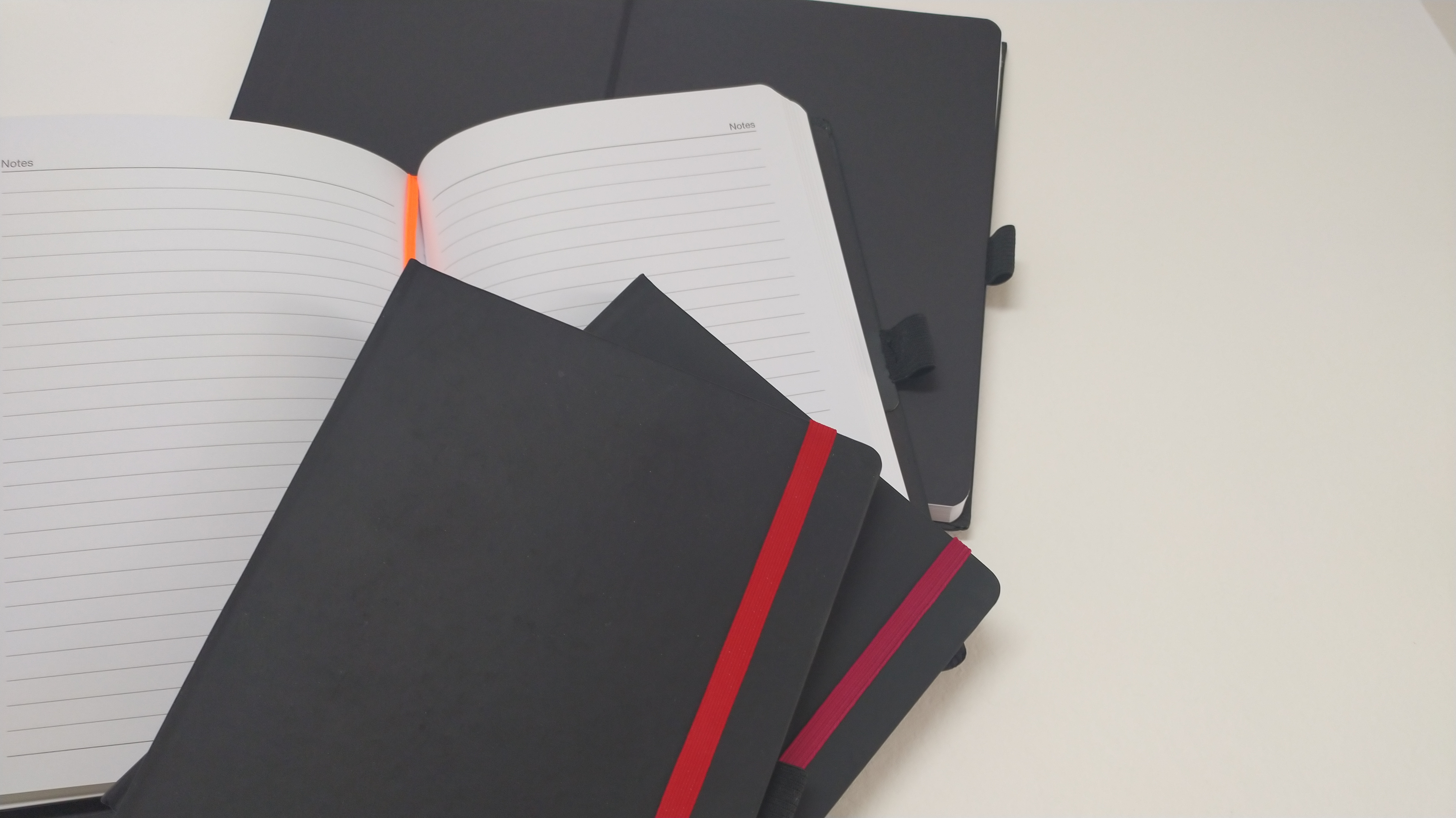 "PANTERA" s LILA gumicom NOTES A5, poslovni, dim:13,5x21cm, P/40